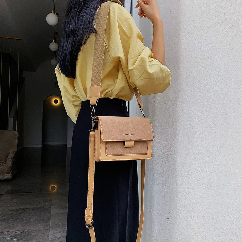 Modna Torebka na Ramię z Wieloma Kieszeniami | Stylowa Crossbody z Regulowanym Paskiem