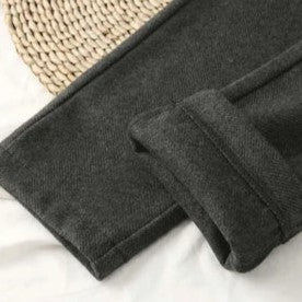 Eleganckie Spodnie z Mieszanki Wełny z Guzikiem | Styl i Komfort