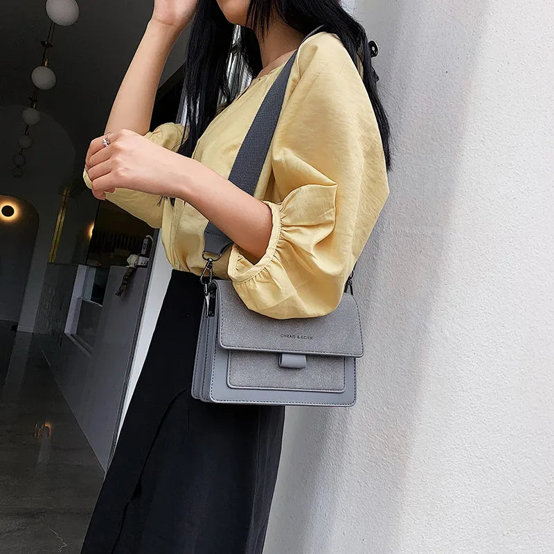 Modna Torebka na Ramię z Wieloma Kieszeniami | Stylowa Crossbody z Regulowanym Paskiem